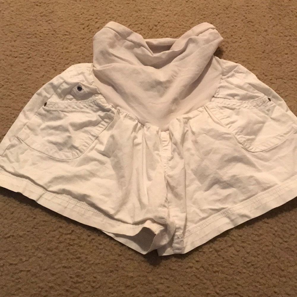 Maternity white shorts